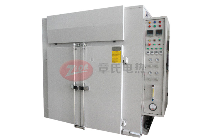 在潮濕環(huán)境下使用工業(yè)烤箱需要注意什么？